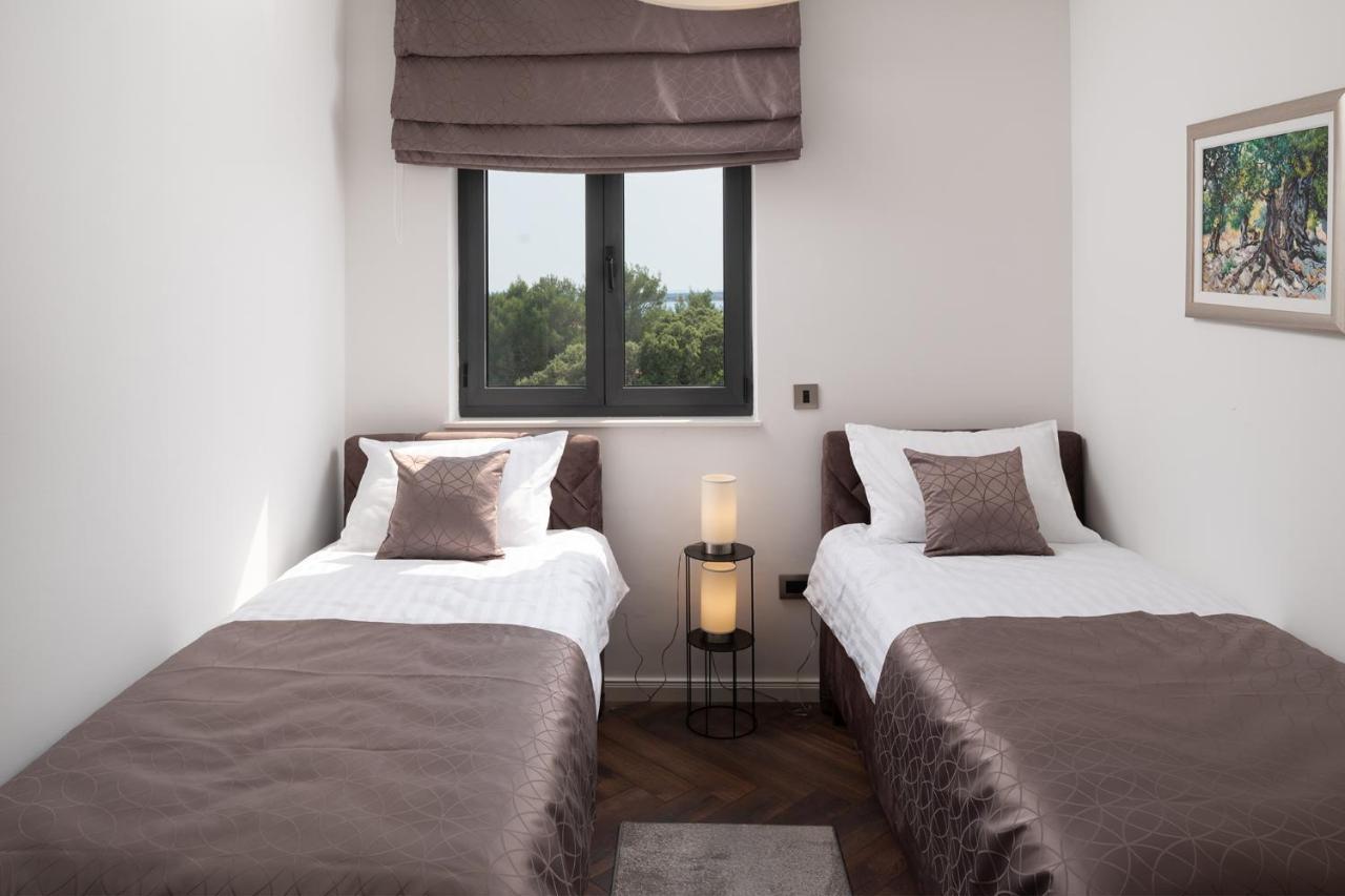 Villa Jalan Vrsi Ngoại thất bức ảnh