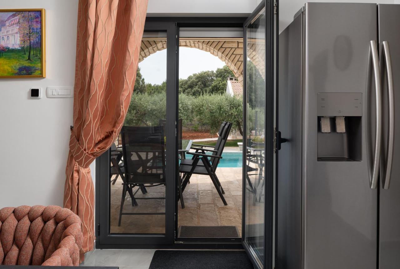 Villa Jalan Vrsi Ngoại thất bức ảnh
