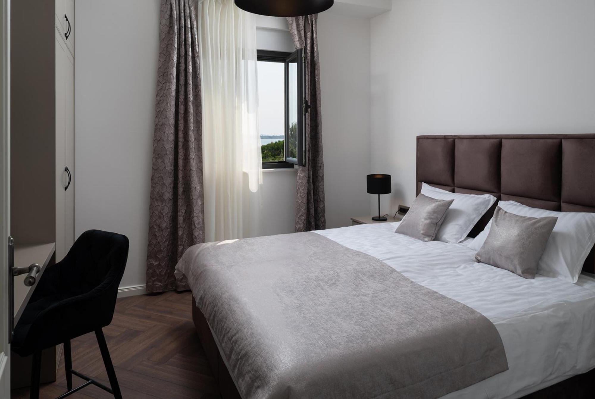 Villa Jalan Vrsi Ngoại thất bức ảnh