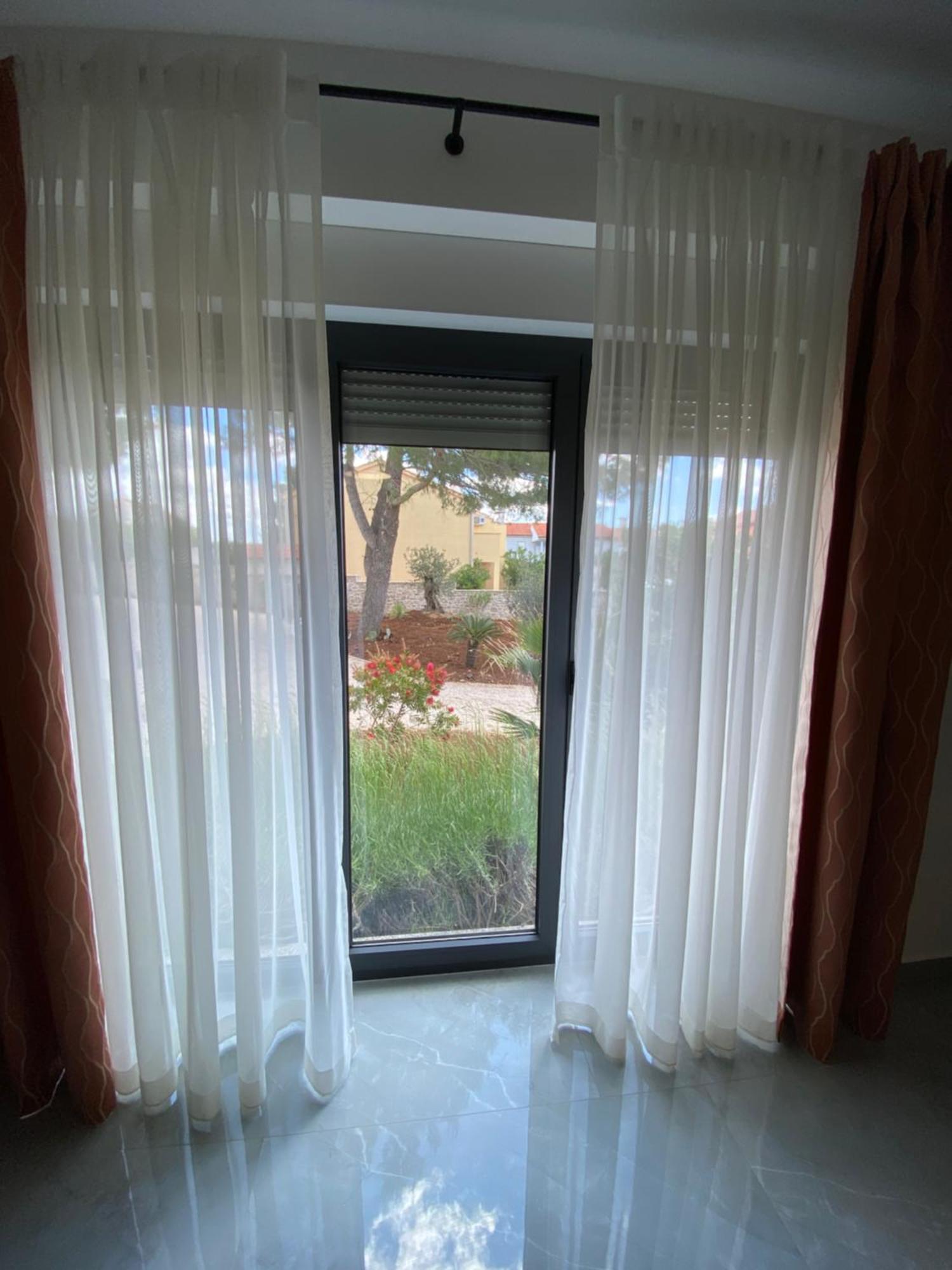 Villa Jalan Vrsi Ngoại thất bức ảnh